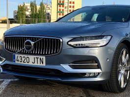 motor Volvo XC90