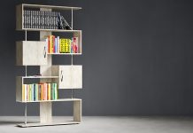 Biblioteca din living: piesa care îmbină organizarea cu designul elegant Biblioteca din living